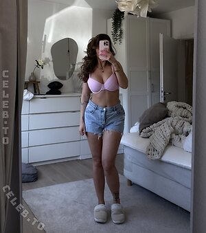 Diamondtearsx Nude Leaked Photo #44