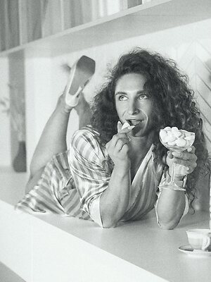 Diana Adelkhanova leaked photo #38