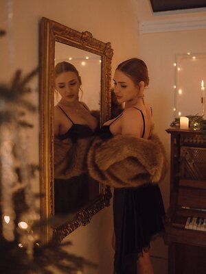 Diana Khomyk leaked photo #63