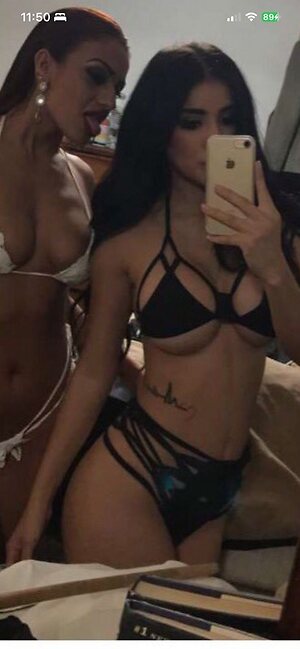 Diana Liz Mejia leaked photo #15