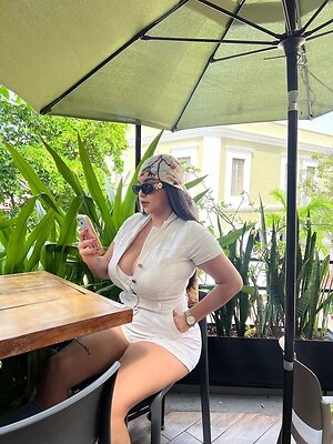 Diana M leaked photo #36