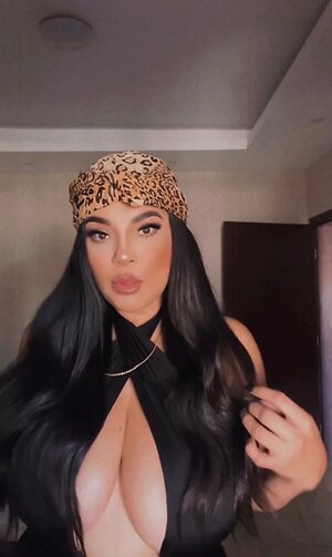 Diana M