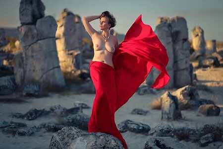 Diana Nikolova leaked photo #9