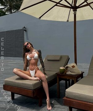 Diana Salalatova photo
