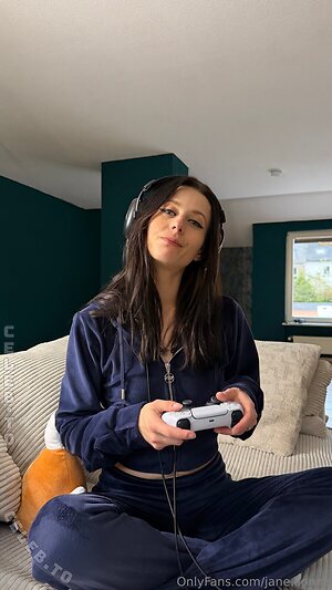 diana.wild.official Nude Leaked Photo #14