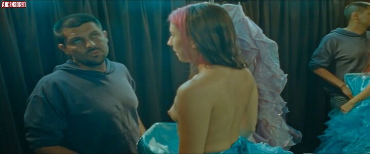 Dianna Aguilar leaked photo #5