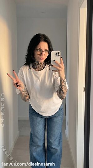 Die eine Sarah photo