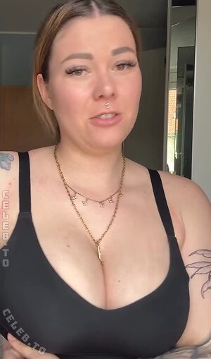 Die Meedtis More Nude Photos