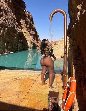 Dineo Moloisane leaked photo #5