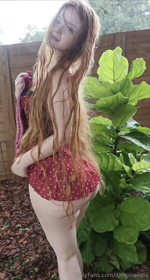 Diovana Konigsreuter leaked photo #144