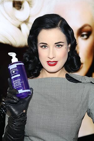 Dita von Teese leaked photo #400