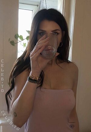 Djane Maureeyne Nude Leaked Photo #16