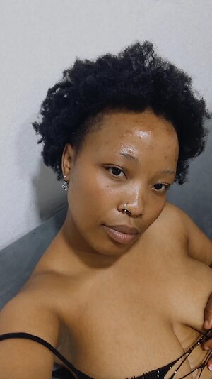 Doja_Peach leaked photo #2
