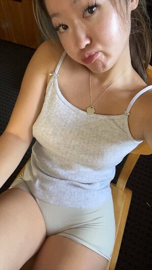 domi.tina_ leaked photo #22