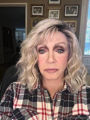 Donna Mills leaked photo #26