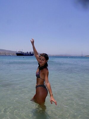 Donya Moshiri leaked photo #12