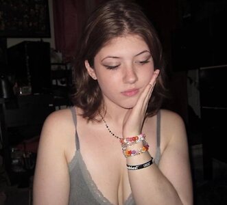 Dorothy exposed teen slut from reddit leaked photo #6