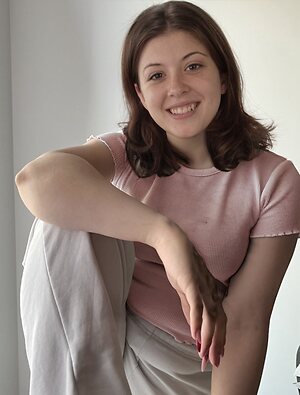 Dorothy exposed teen slut from reddit leaked photo #7