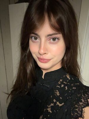 Set 7 — 5 photos