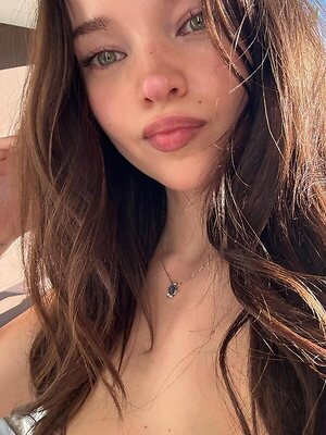 Dove Cameron leaked photo #90