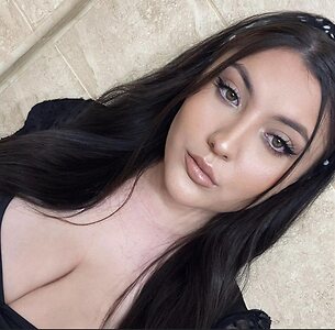 Dreea B b Nude Leaked Photo #22