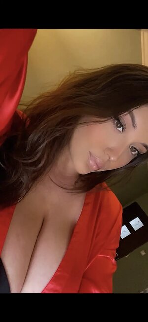 Dreea B b Nude Leaked Photo #32
