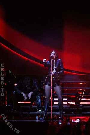 Dua Lipa Nude Leaked Photo #11