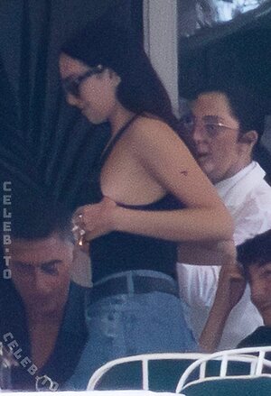 Dua Lipa Nude Leaked Photo #103