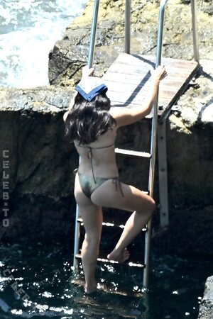 Dua Lipa Nude Leaked Photo #120