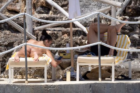 Dua Lipa Nude Leaked Photo #179