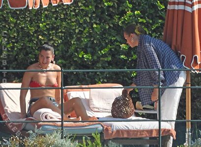 Dua Lipa Nude Leaked Photo #265