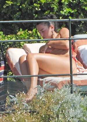 Dua Lipa Nude Leaked Photo #278