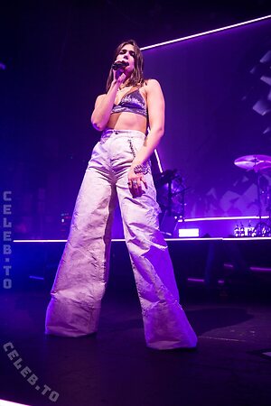 Dua Lipa photo