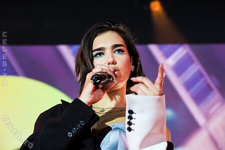 Dua Lipa