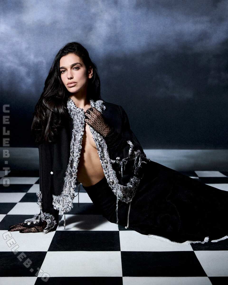 Dua Lipa photo
