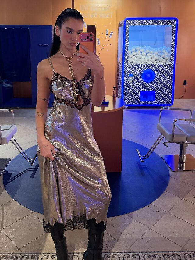 Dua Lipa leaked photos