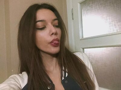 Duygu Atıl leaked photo #4