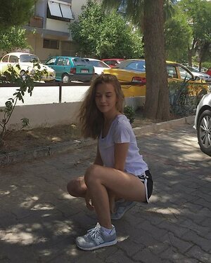 Duygu Atıl leaked photo #11