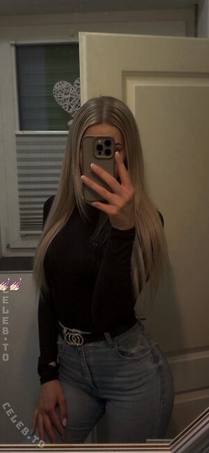 e46_blondie photo