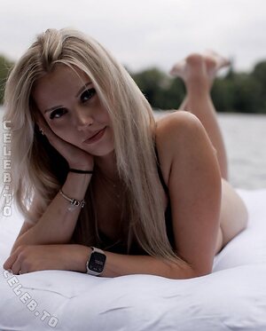 e46_blondie