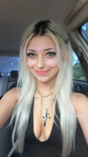 ealiesia leaked photo #7