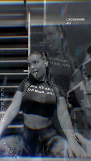 Easy99 Nude Leaked Photo #2