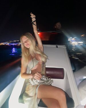 Ebrusorrenti leaked photo #16