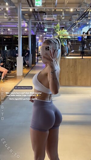 Edda Elisa Nude Leaked Photo #37