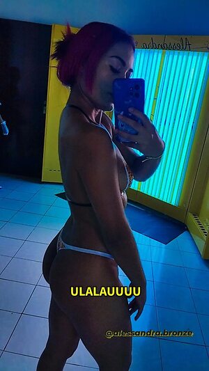 Edilaine Marques leaked photo #6