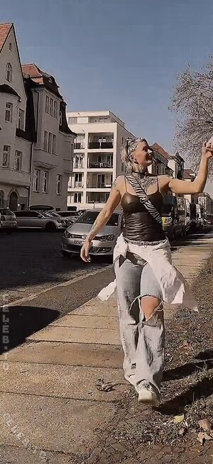 Edith Stehfest Nude Leaked Photo #17