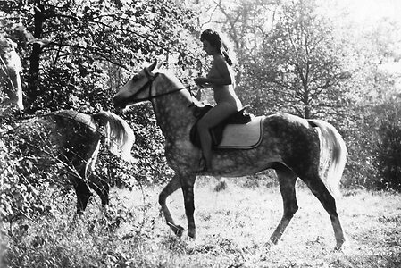 Edwige Fenech Nude Leaked Photo #14