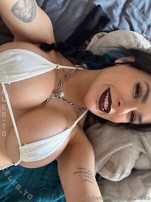 effycutie photo