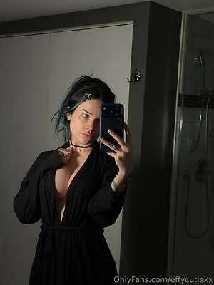 Effycutiexx Nude Leaked Photo #2