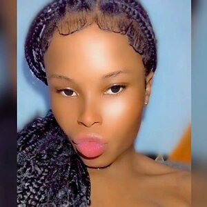 Efia Marie leaked photo #2